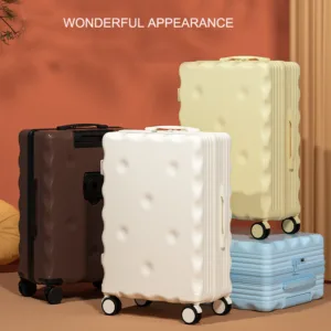 Latest Design Luggage Cute Cheese Suitcase with Mute Universal Wheels